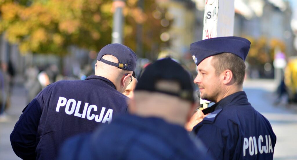 Intuicja i doświadczenie trzech policjantów z Gliwic potwierdzają ich wciąż obowiązujący status obrońców praworządności