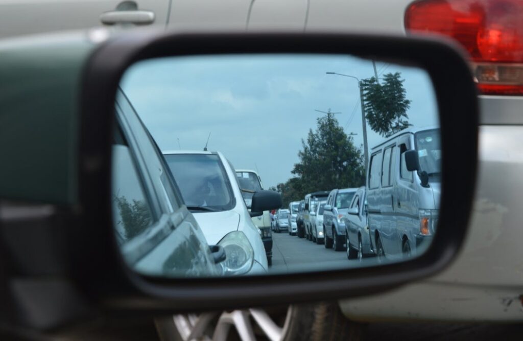 Zwiększone problemy dla kierowców na Autostradowej Obwodnicy Wrocławia: aktualizacja sytuacji