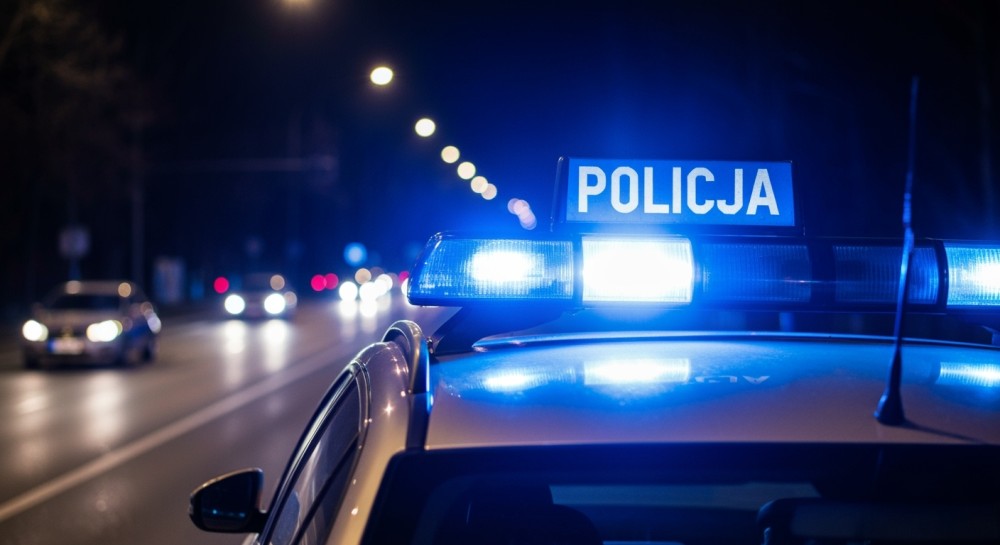 Dezinformacja w sieci: Policja walczy z fałszywym wizerunkiem funkcjonariusza w Warszawie